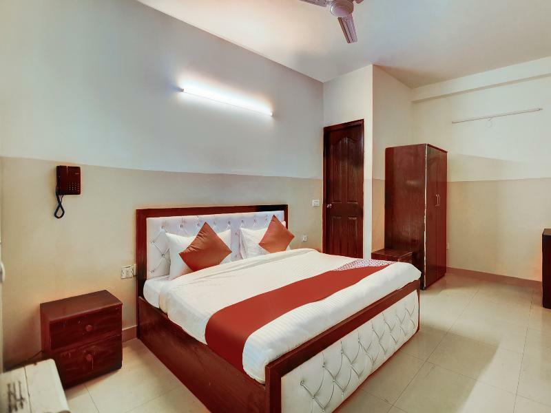 דלהי Oyo 28461 Royal Stay Inn מראה חיצוני תמונה