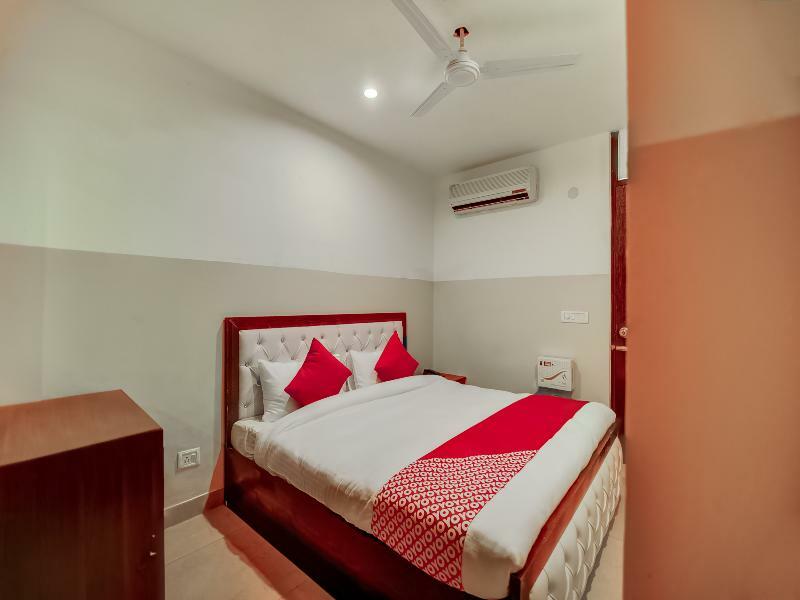 דלהי Oyo 28461 Royal Stay Inn מראה חיצוני תמונה