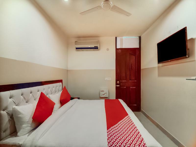 דלהי Oyo 28461 Royal Stay Inn מראה חיצוני תמונה
