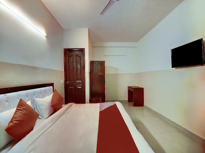 דלהי Oyo 28461 Royal Stay Inn מראה חיצוני תמונה
